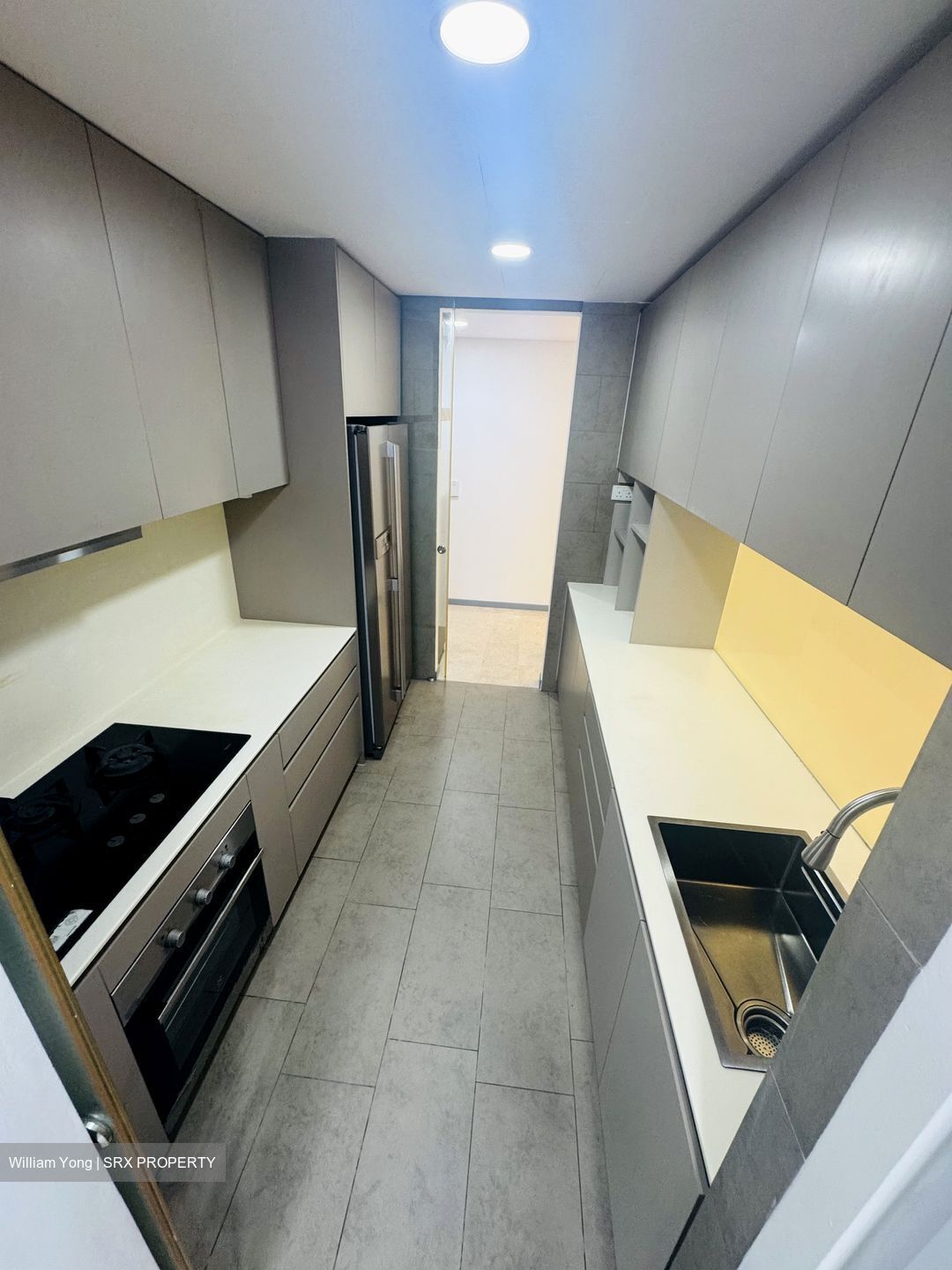 Stratum (D18), Condominium #585347121
